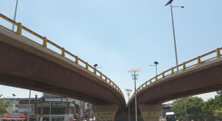 El paso por los intercambiadores de la Central de Transporte está a oscuras.