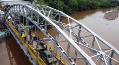Los funcionarios de la DIAN que deben estar en el puente de Puerto Santander no tienen, por ahora, condiciones de seguridad./ Foto Carlos Ramírez-La Opinión
