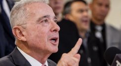 Después de 25 años bajo un “régimen tiránico”, el país ha sufrido una “crisis económica devastadora y una persecución sistemática de la oposición”: Álvaro Uribe sobre