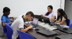 Se espera que alrededor de 350 personas se beneficien de estos cursos./ Fotos: Cortesía / La Opinión 