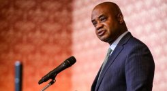 El canciller de Colombia, Luis Gilberto Murillo, instó este sábado a las autoridades de Venezuela a brindar las garantías necesarias para el desarrollo de la jornada electoral de mañana en el vecino país.