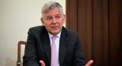 El gremio criticó la constante salida y llegada de ministros y viceministros, que ha hecho que el “Gobierno no tenga equipo estable para conducir el país por un sendero positivo”.
