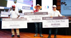 Dos cafeteros de la región, entre ellos Domingo Torres (izquierda) entraron a la subasta internacional./ Foto Cortesía