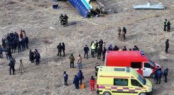 El avión de Azerbaijan Airlines tras el grave suceso. 
