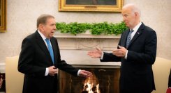 Edmundo González y Joe Biden 