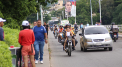 La vida en la frontera colombo-venezolana sigue a pesar de la creciente incertidumbre por lo que pueda deparar el 10 de enero. 