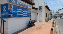 Según información de la Policía, la víctima alcanzó a llegar al hospital Emiro Quintero Cañizares, donde falleció. 