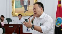 Gobernador William Villamizar en la clausura de las extras de la Asamblea/Foto cortesía