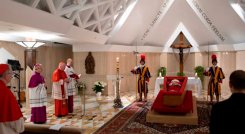 Primeras imágenes del féretro del papa Francisco, Cortesía Vaticano 
