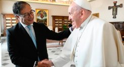 Presidente Petro y el papa Francisco
