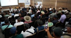 Una de las iniciativas importantes son los caminos comunitarios para la paz.