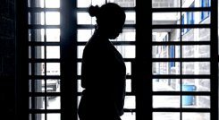 MUJERES PRESAS 