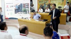 El gobernador, William Villamizar, presentó ayer en el Concejo el proyecto educativo/Foto Carlos Ramírez