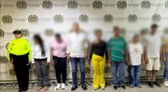 Desmantelan red que usaba huellas falsas para quedarse con subsidios del Estado