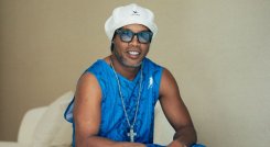 Colombia brilla en 'Camisa 10', el ambicioso proyecto musical de Ronaldinho.