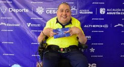 Jesús Romero Montoya, dedicó la medalla de oro a su mamá Cecilia Montoya, fallecida hace varios años.