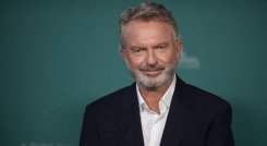 SAM NEILL