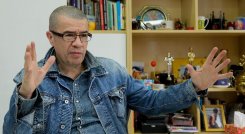 Dago García: Mientras haya historias por contar, hay vida.