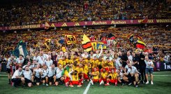 El RC Lens le puso tatequieto al flamante bicampeón de la Champions, y de la Liga francesa.