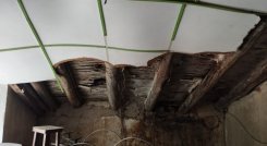 El desprendimiento de escombros de la cubierta del templo se agudizó con el terremoto del pasado lunes/Foto: Cortesía