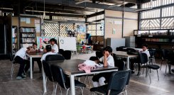 Mineducación acusa a anterior Gobierno de promover ideología de género en colegios