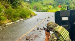 Ejército destruyó artefacto explosivo instalado por disidencias en vía de Antioquia