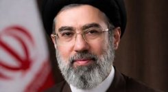 Líder supremo de Irán amenaza con expulsar a EE. UU. e Israel del mar Arábigo