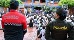 Trabajo articulado entre las autoridades para prevenir el consumo de drogas en los colegios
