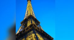 Trabajadores de la Torre Eiffel se van a huelga por apartar a empleadas durante visita religiosa