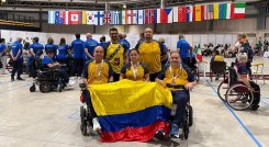 Jesús Romero Montoya (primero a la derecha) brilló en Olbia, Italia.