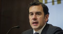 RODRIGO LARA 
