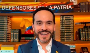Abelardo de la Espriella, anuncios.