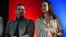 ENRIQUE CAPRILES Y MARÍA CORINA MACHADO