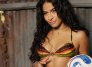 Jessie Reyez, la artista con raíces colombianas que se robó las miradas en el Mundial
