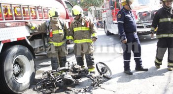 Incendio en el barrio San Luis. Foto: Alfredo Estévez