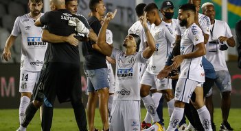 Santos derrotó 3-0 a Boca Juniors en la semifinal de vuelta./ Foto: AFP 