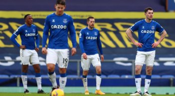 Los 'Toffees' se quedan a cuatro unidades del Liverpool (4º), que ostenta el último billete que abre las puertas de la Champions, y a ocho unidades del líder Manchester City. / Foto: AFP