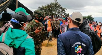 Las fuerzas sociales del Catatumbo le reclamaron ayer al Gobierno Nacional por el inicio de las fumigaciones de cultivos ilícitos, al tiempo que le cuestionaron por el incumplimiento de los acuerdos de paz Nacional 