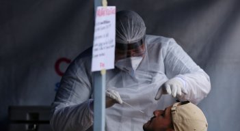 Bajan los contagios activos de COVID-19 en Colombia. / Foto: Colprensa