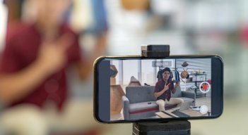 El mercado de influencers es clave para las empresas. Foto: Freepik.es