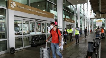 La presencia de nuevas cepas del COVID-19 que generan preocupación en la comunidad internacional por su elevado nivel de trasmisión. / Foto: Colprensa