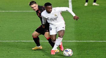 El brasileño Vinicius Jr, le salvó la papeleta al Real Madrid.
