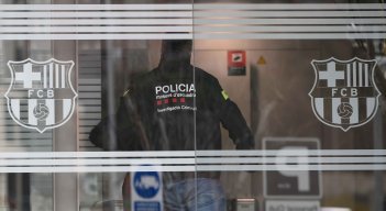 Oficinas del FC Barcelona son investigadas por autoridades catalanes. Foto: AFP 