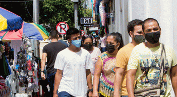 Una pandemia que ha impuesto todas las condiciones es la que han enfrentado en el último año las autoridades del departamento./ Foto Alfredo Estévez/La Opinión