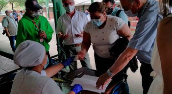 IMSALUD avanza con la vacunación de los abuelos en sus IPS./Foto Jorgte Maldonado