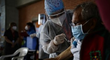 Avanza el plan de vacunación contra el coronavirus en Colombia. / Foto: Colpensa