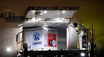 La farmacéutica china Sinovac Biotech Ltd, donó la vacunas a la Conmebol.