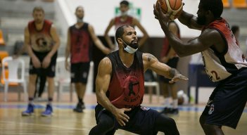 Motilones del Norte tendrá que esperar para debutar. 