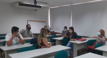 A los 10 años empezó en grupos eclesiásticos y a los 15 años ya hacía parte de las orquestas. Leonardo Omaña es  ingeniero biotecnológico. / Foto: Cortesía