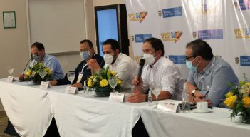 En el evento participó el gobernador de Norte de Santander, Silvano Serrano, el alcalde de Cúcuta, Jairo Yáñez, diferentes alcaldes de la región, autoridades militares, personeros y asesores legales, quienes expusieron sus inquietudes sobre las herramientas qué deberán emplear para la aplicación del Estatuto.  / Foto: Cortesía